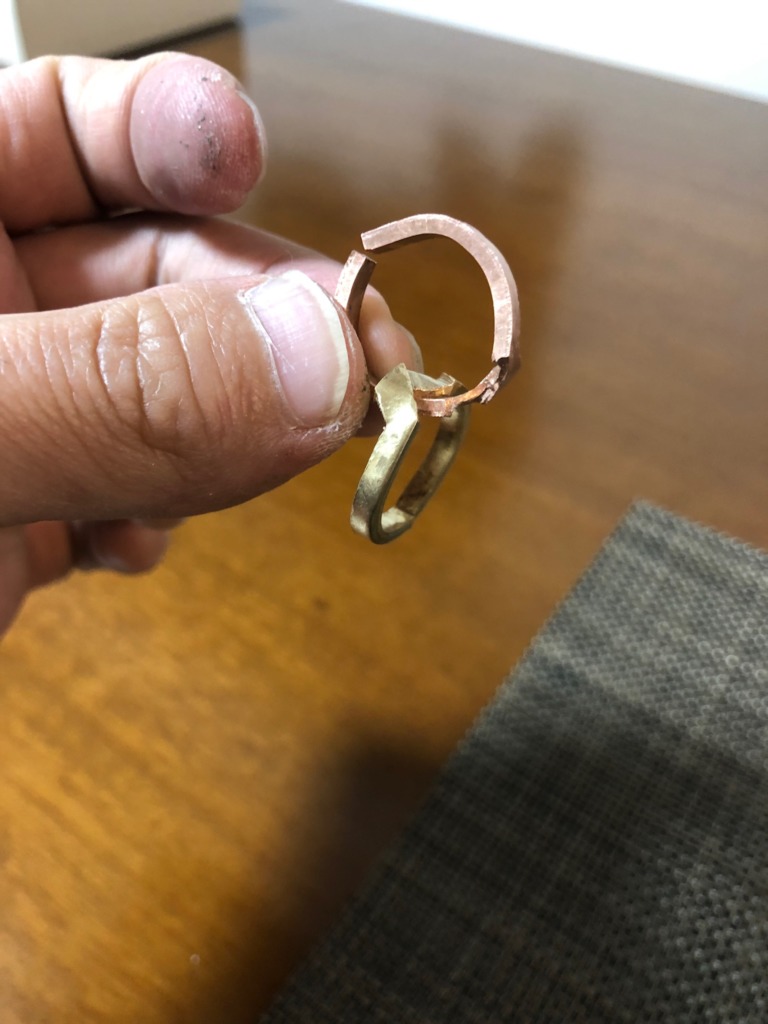 Basic structure of puzzle rings Ring disassembly